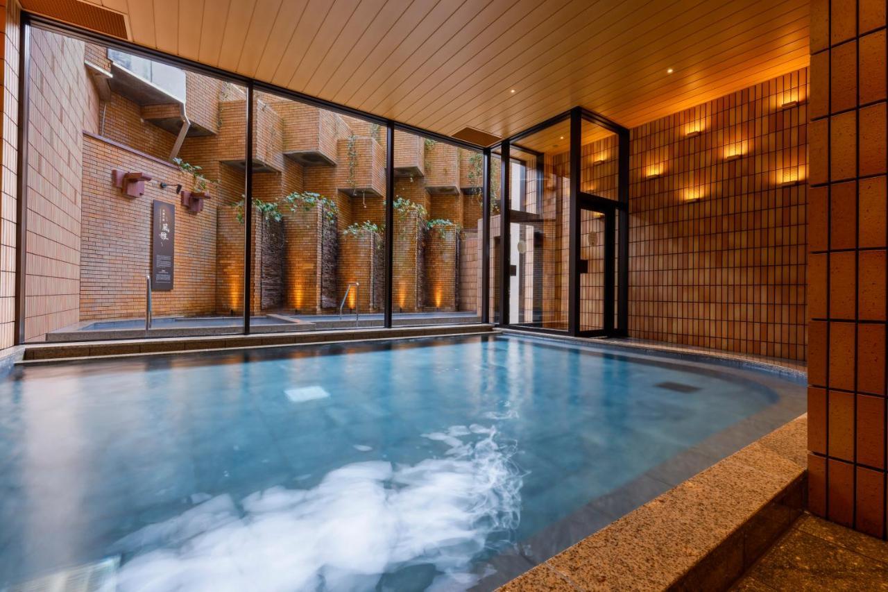 فندق تاكاياما جرين المظهر الخارجي الصورة A modern onsen